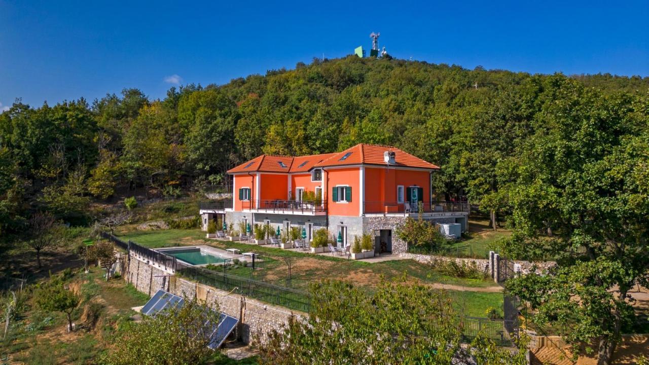 Agriturismo Cascina Trevo 스포토르노 외부 사진