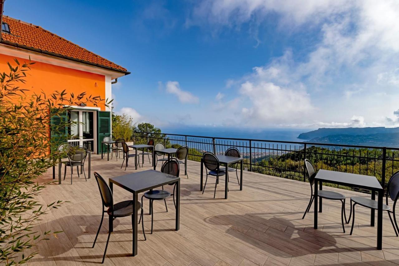 Agriturismo Cascina Trevo 스포토르노 외부 사진