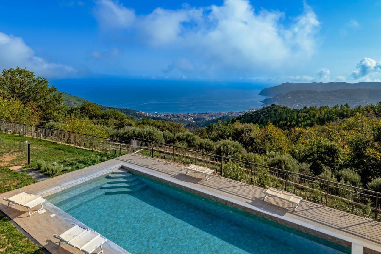 Agriturismo Cascina Trevo 스포토르노 외부 사진
